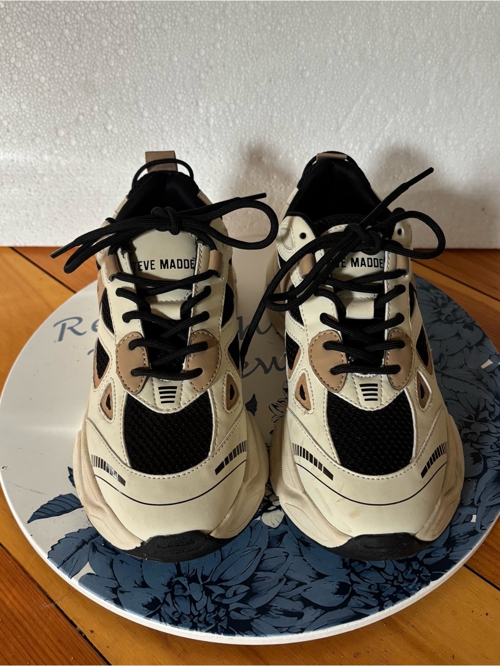 Steve Madden Clydie Chunky Possession Sneakers Size 9 - Picture 10 of 11